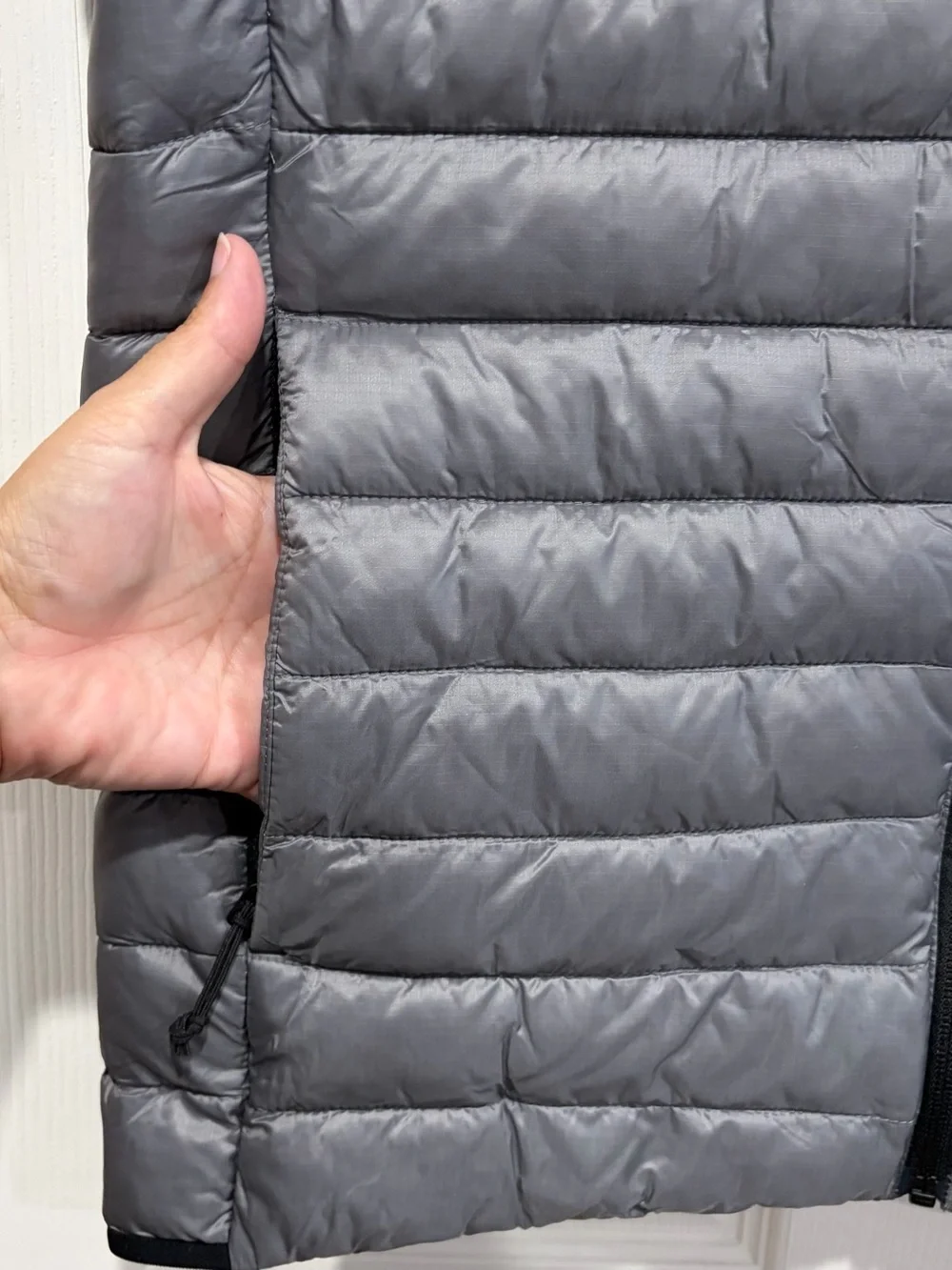 The North Face Men’s Medium Terra Peak Vest Puffer NWT Insulated Grey Warm